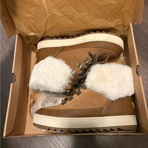UGG- Koolaburra Brown Fur-Lined Winter Boots